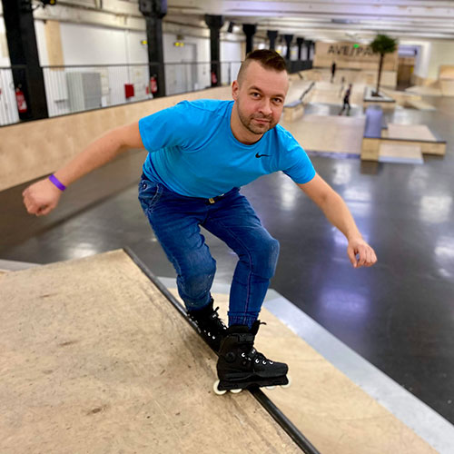 instruktor nauki jazdy na rolkach Radek-Gradkiewicz